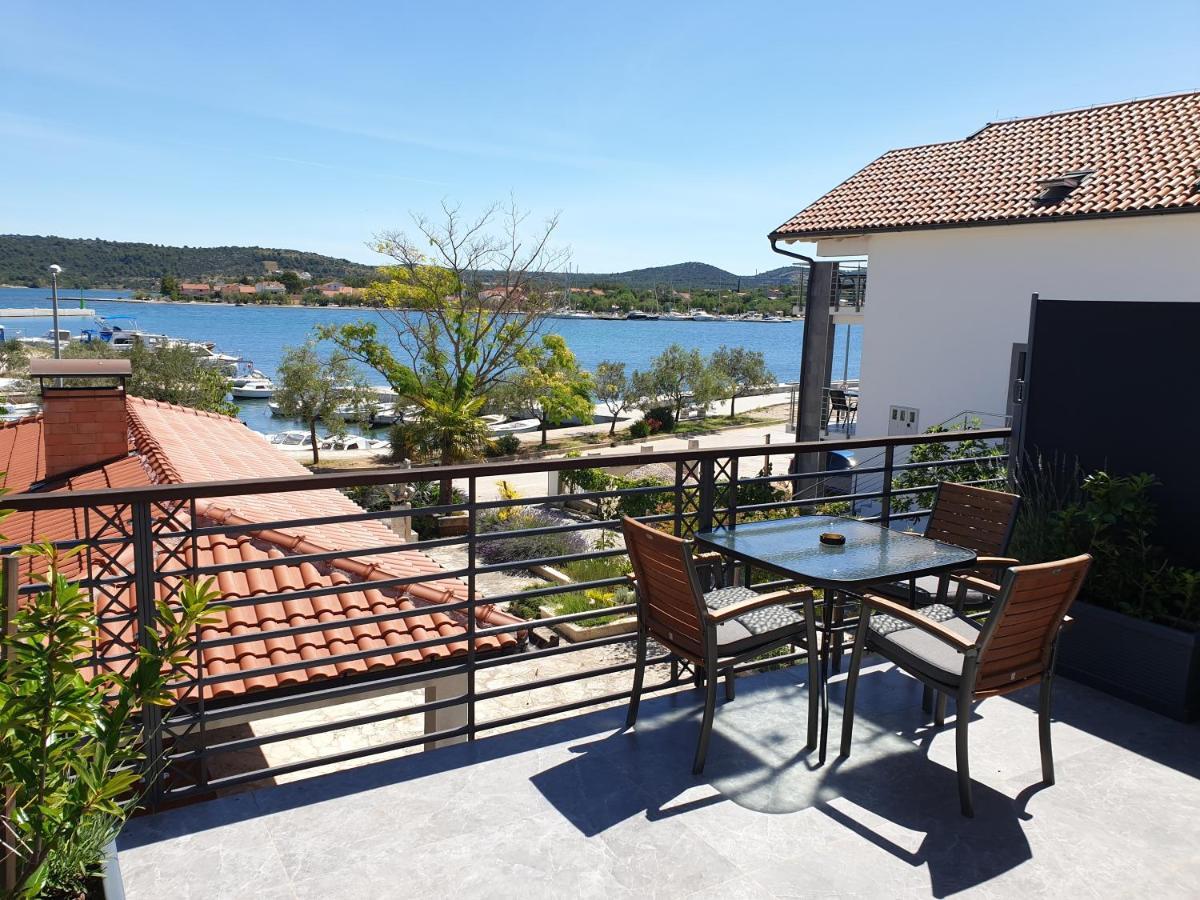 Apartmani Kameno Sidro Bilice Extérieur photo