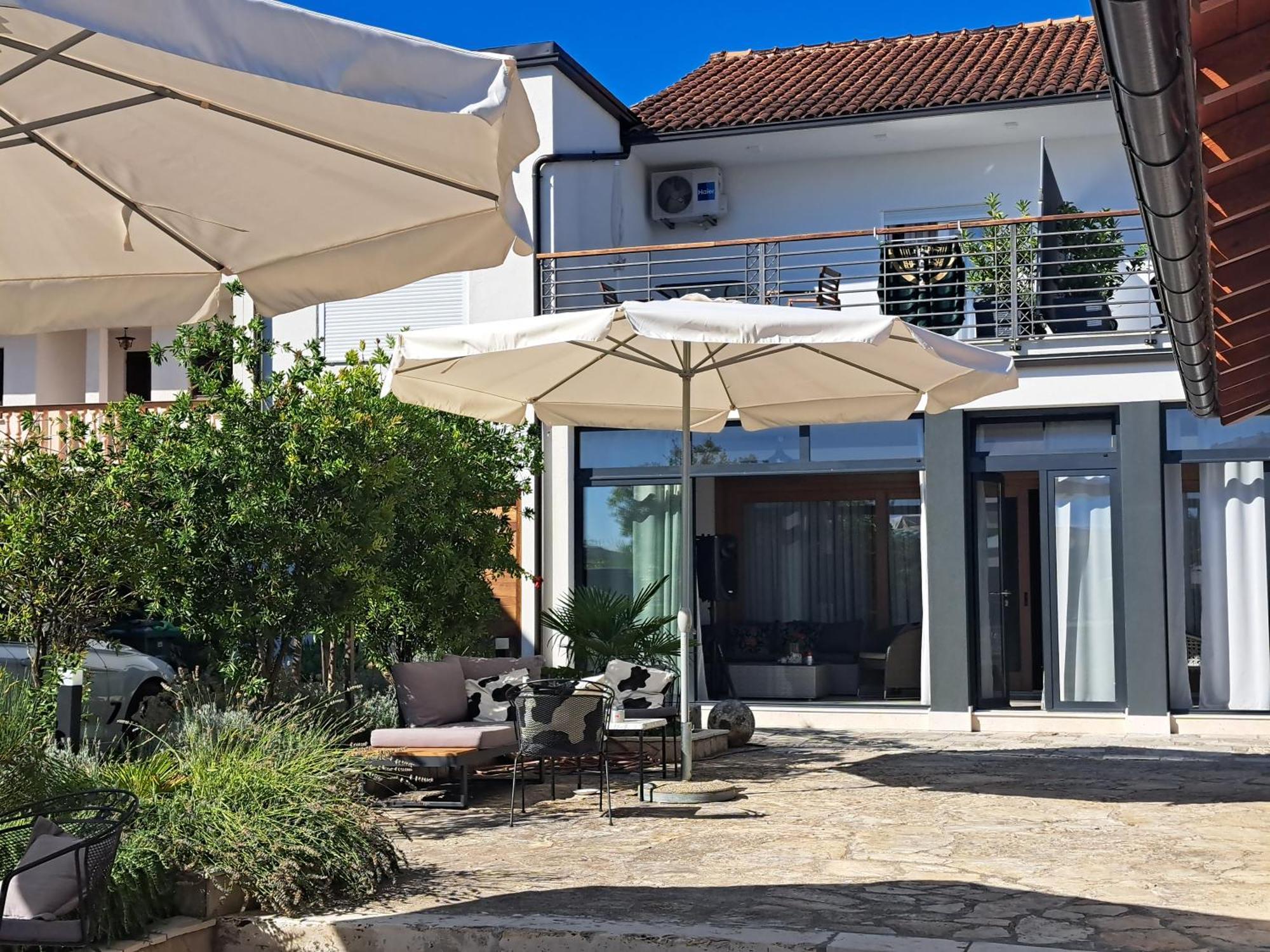 Apartmani Kameno Sidro Bilice Extérieur photo