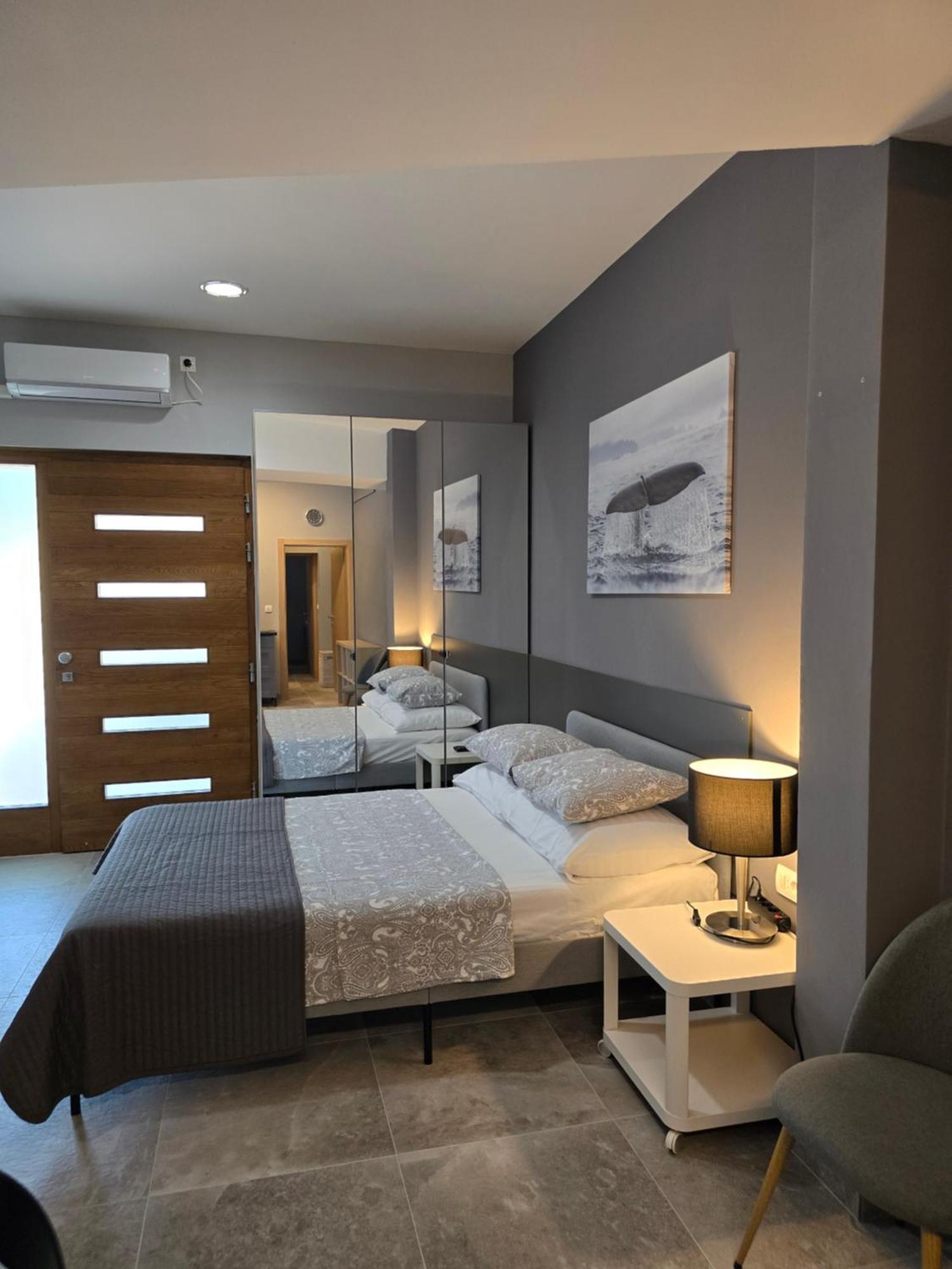 Apartmani Kameno Sidro Bilice Chambre photo